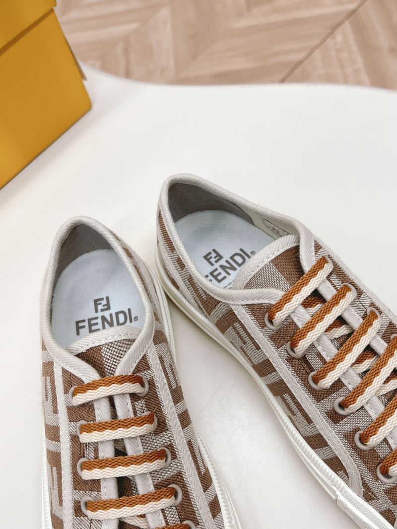 Fendi Low Shoes